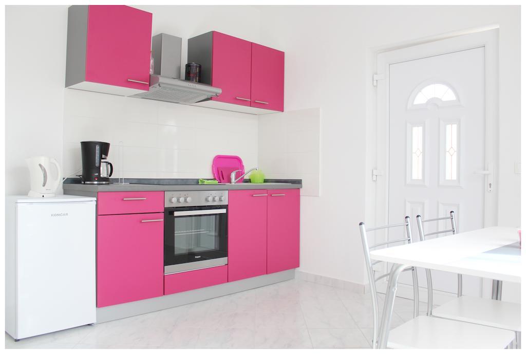 Apartments & Room Dijana Trogir Cameră foto